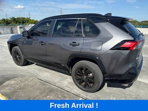 Used 2023 Toyota RAV4 XSE AWD/4WD image 15