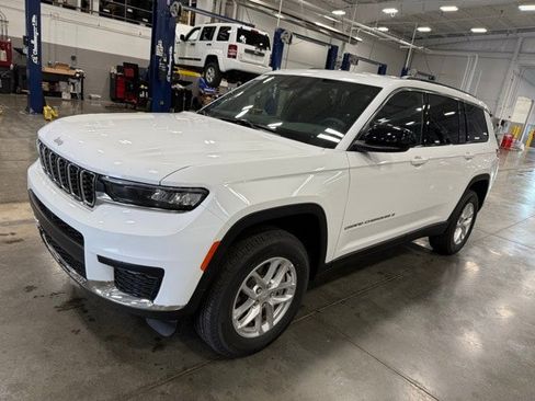 New 2025 Jeep Grand Cherokee L Laredo w/ Trailer Tow Package image 4