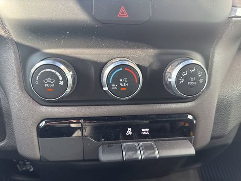 Certified 2022 RAM 1500 Big Horn image 14