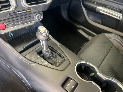 Used 2024 Ford Mustang Premium image 25
