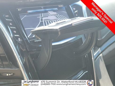 Used 2016 Cadillac Escalade Platinum AWD/4WD image 37