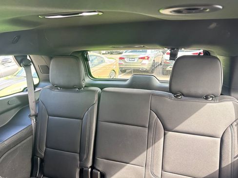 Used 2024 Chevrolet Tahoe LT AWD/4WD image 22