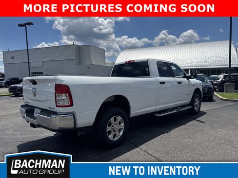 Used 2024 RAM 3500 Big Horn AWD/4WD image 2