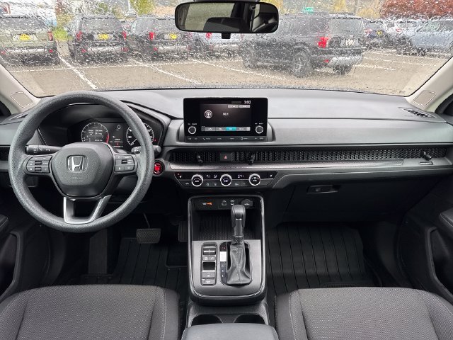 Used 2025 Honda CR-V EX image 13
