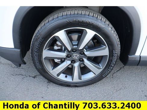 Used 2024 Honda Pilot Elite image 30