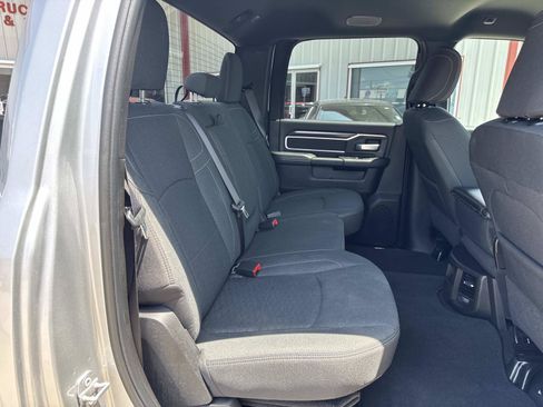 Used 2026 RAM 2500 Big Horn AWD/4WD image 9