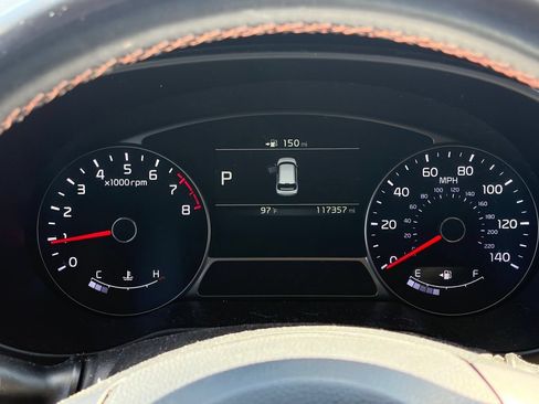 Used 2019 Kia Soul ! FWD image 11