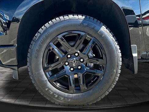 Used 2024 Chevrolet Silverado 1500 RST w/ Protection Package AWD/4WD image 37