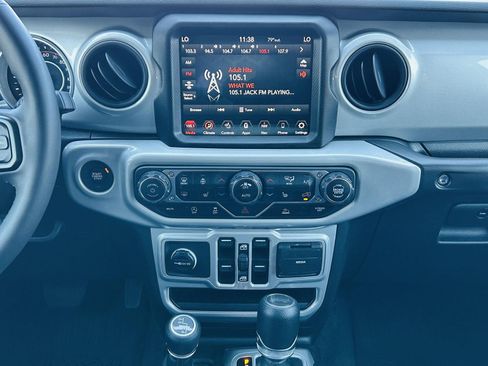 Used 2023 Jeep Wrangler Unlimited Sport w/ Sun And Sound Package AWD/4WD image 20