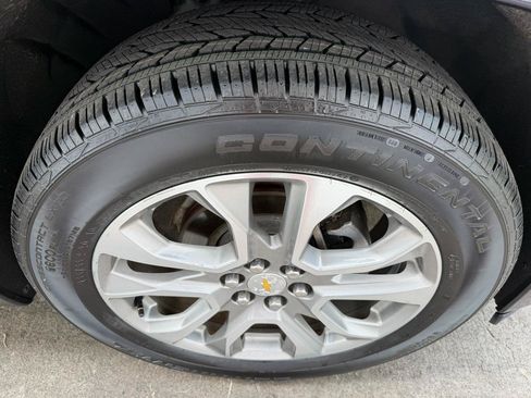 Used 2020 Chevrolet Traverse Premier w/ LPO, Floor Liner Package AWD/4WD image 25