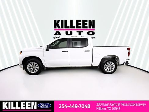 Used 2023 Chevrolet Silverado 1500 Custom image 4