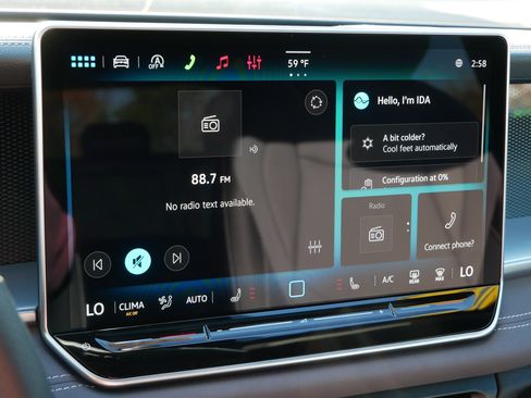 New 2026 Volkswagen Tiguan SE R-Line AWD/4WD image 11