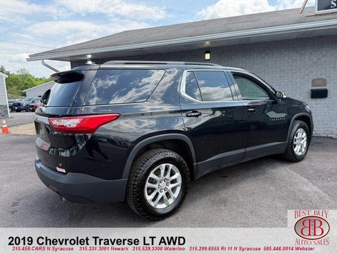Used 2019 Chevrolet Traverse LT AWD/4WD image 3