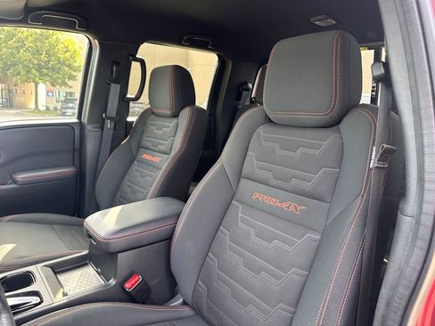 Used 2022 Nissan Frontier PRO-4X w/ Technology Package image 19