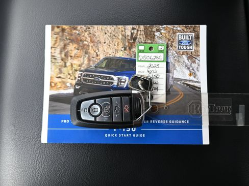 Used 2023 Ford F150 XLT AWD/4WD image 20