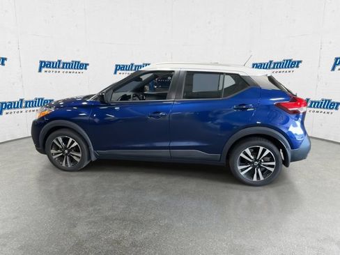 Used 2019 Nissan Kicks SV FWD image 7