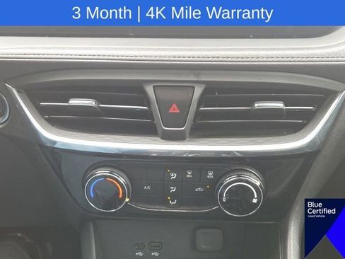 Used 2024 Buick Encore GX Sport Touring AWD/4WD image 32