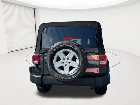 Used 2016 Jeep Wrangler Unlimited Sport w/ Quick Order Package 24S AWD/4WD image 6