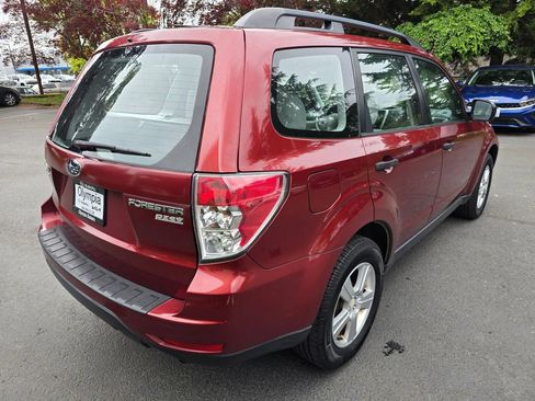 Used 2011 Subaru Forester 2.5X AWD/4WD image 4