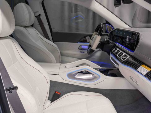 Certified 2023 Mercedes-Benz Maybach GLS 600 4MATIC image 22
