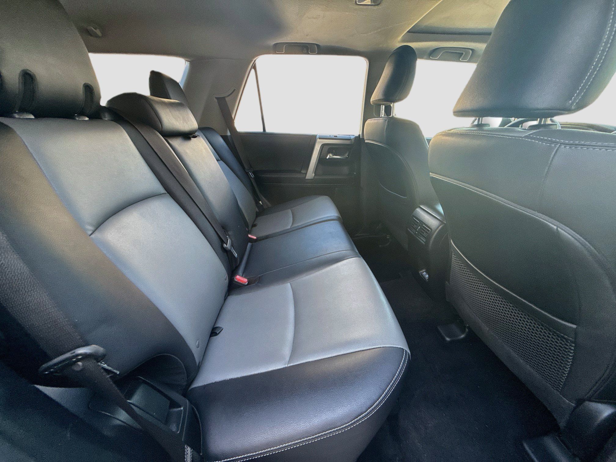 Used 2021 Toyota 4Runner SR5 Premium w/ Moonroof Package RWD image 29