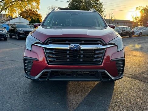 Used 2024 Subaru Ascent Premium w/ Convenience Package image 2