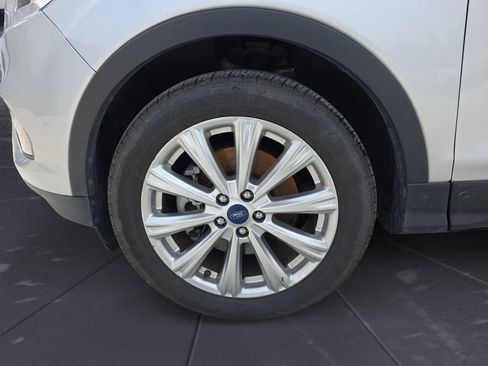 Used 2017 Ford Escape Titanium AWD/4WD image 14