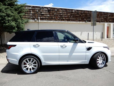 Used 2020 Land Rover Range Rover Sport HST AWD/4WD image 4