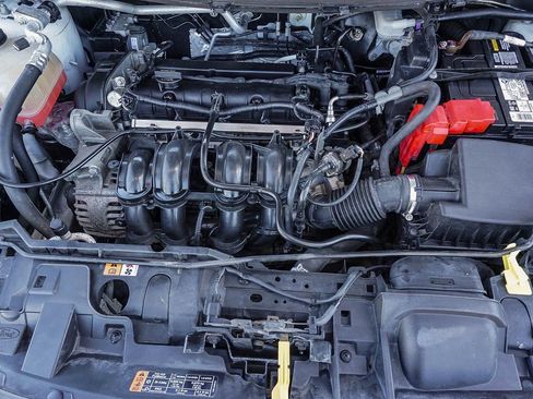 Used 2017 Ford Fiesta SE image 26