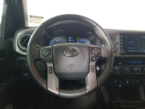 Used 2023 Toyota Tacoma TRD Off-Road AWD/4WD image 14