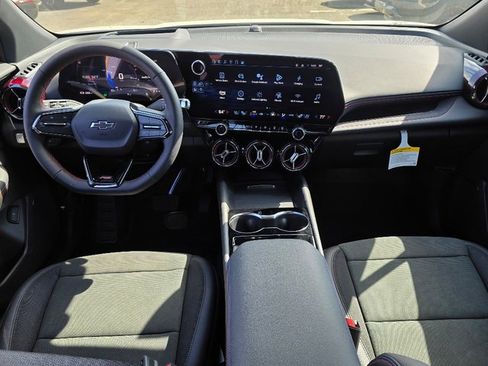 New 2025 Chevrolet Blazer EV RS image 2