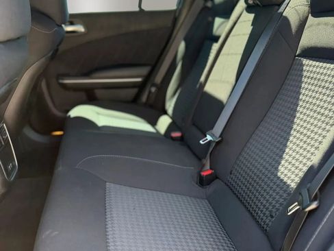 Used 2019 Dodge Charger Scat Pack RWD image 20