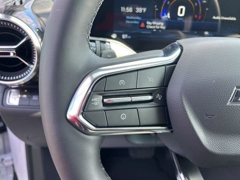 New 2026 Chevrolet Equinox LT w/ Safety and Technology Package image 17