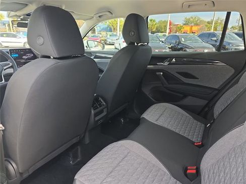 New 2026 Volkswagen Tiguan S image 10