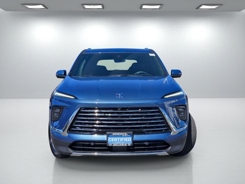 Certified 2025 Buick Enclave Preferred image 2