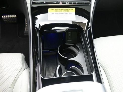 Used 2026 Mercedes-Benz GLC 300 GLC 300 image 13