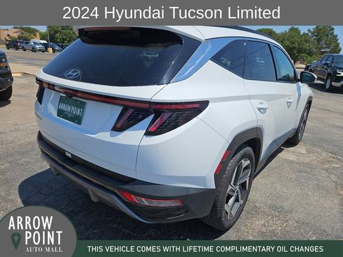 Used 2024 Hyundai Tucson Limited FWD image 11