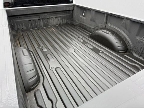 Used 2017 Ford F250 XLT w/ XLT Value Package AWD/4WD image 15