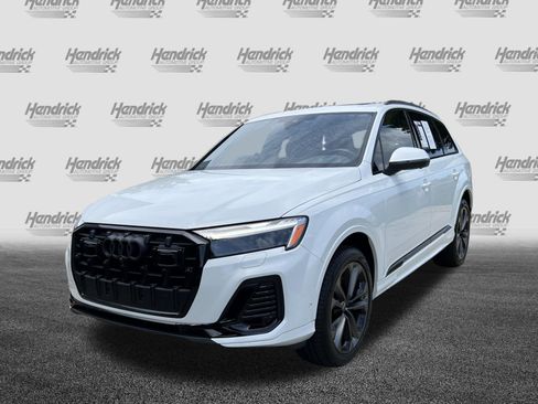Used 2025 Audi Q7 3.0T Premium Plus AWD/4WD image 5