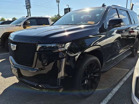 Certified 2023 Cadillac Escalade ESV Sport w/ LPO, ONYX Package AWD/4WD image 1