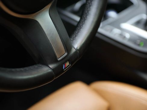 Used 2018 BMW 330i xDrive Sedan w/ M Sport Package image 38