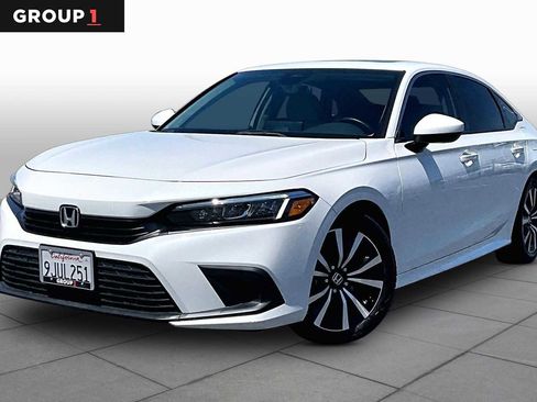 Used 2024 Honda Civic EX image 1