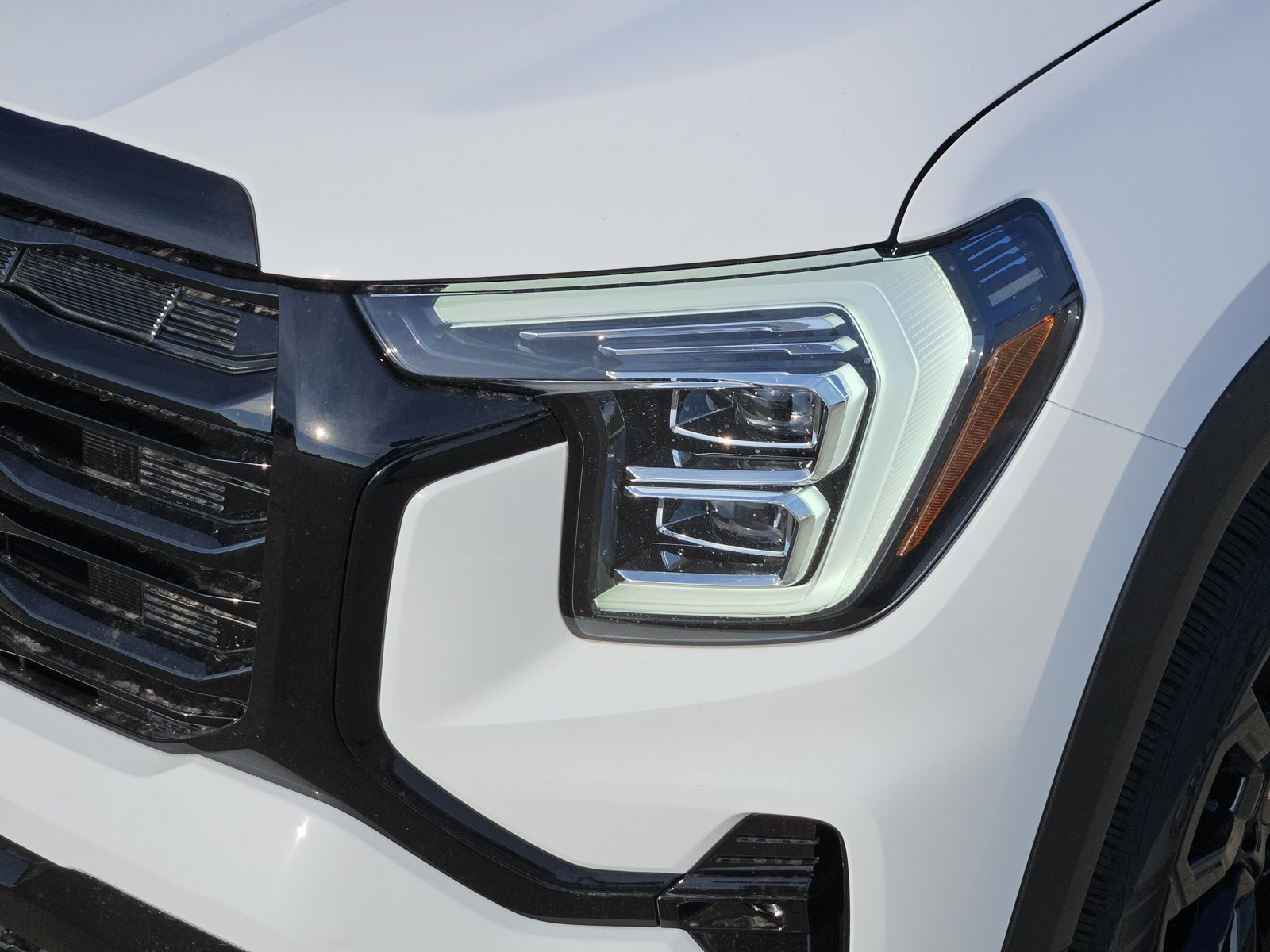 New 2027 GMC Terrain Elevation w/ Elevation Premium Package FWD image 5