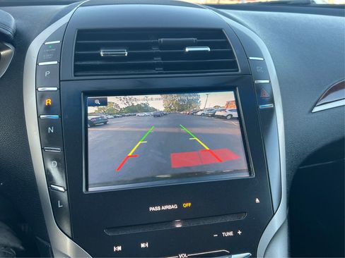 Used 2016 Lincoln MKZ Hybrid w/ Equipment Group 500A Select image 28