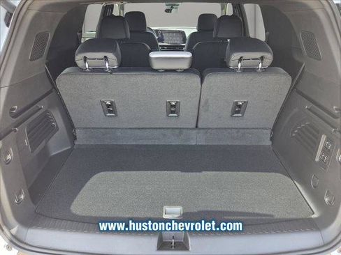 New 2026 Chevrolet Traverse High Country FWD image 17