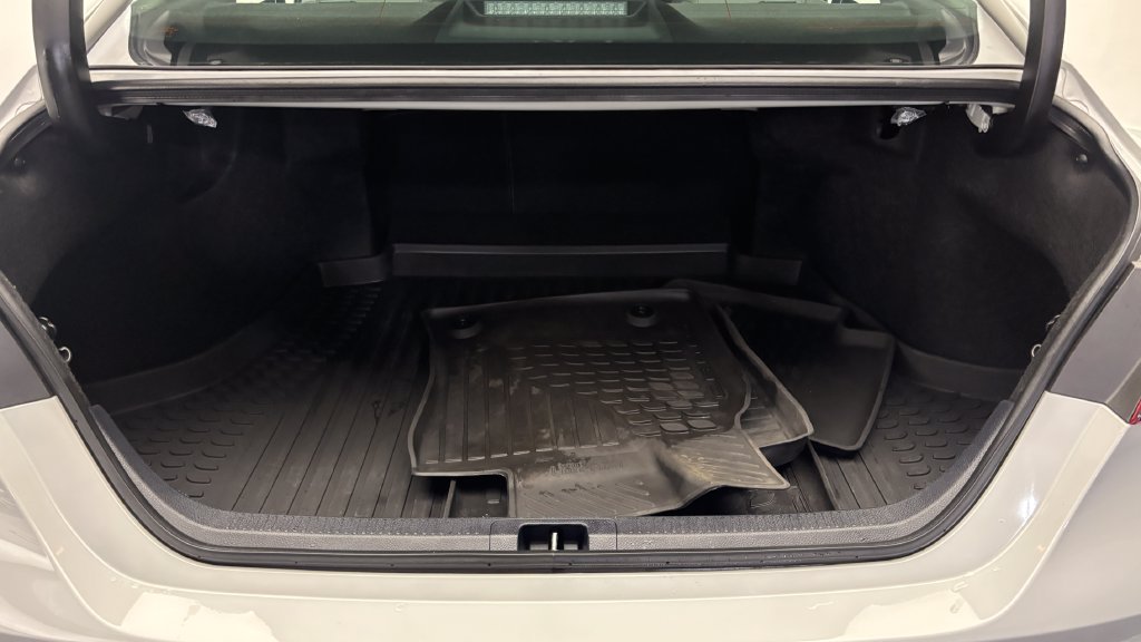 Certified 2024 Toyota Camry SE FWD image 38