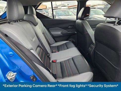 Used 2023 Nissan Kicks SR w/ SR Premium Package image 14
