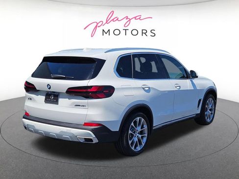 Used 2026 BMW X5 xDrive40i w/ Parking Assistance Package AWD/4WD image 5