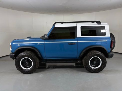 Used 2024 Ford Bronco Heritage Edition AWD/4WD image 5