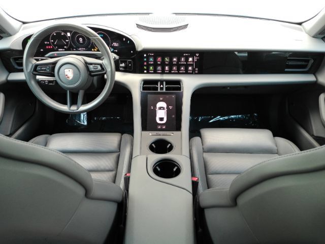 Used 2023 Porsche Taycan RWD image 3